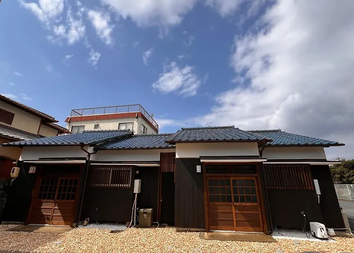 Old Modern House In Nara