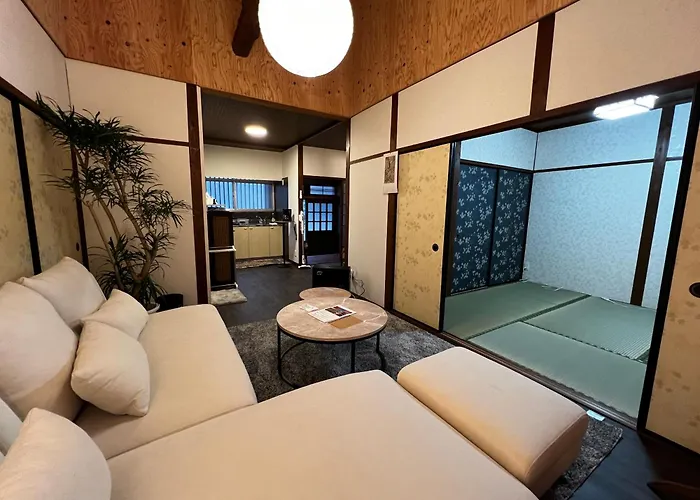 Old Modern House In Nara